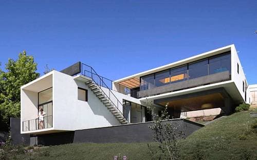 La Gloria House by Duque Motta & AA