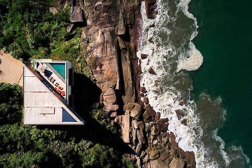 Casa Penìnsula, Brazil