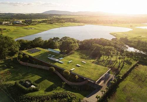 Planar House, Porto Feliz, Brazil