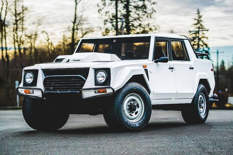 1988 Lamborghini LM002