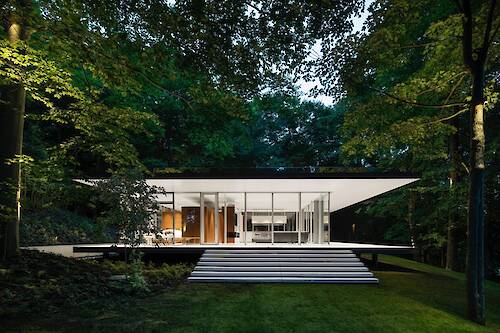Pavillon du Lac, Quebec, Canada