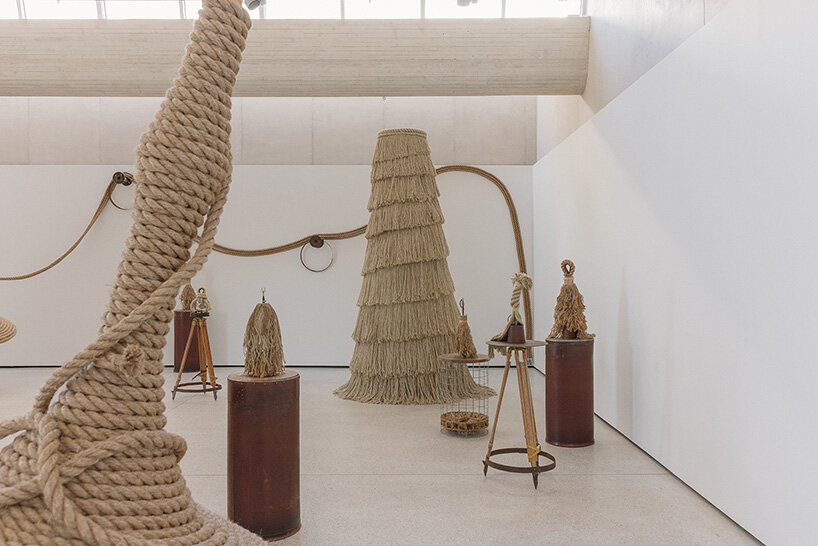 Rope sculptures explore labor and collective resistance
