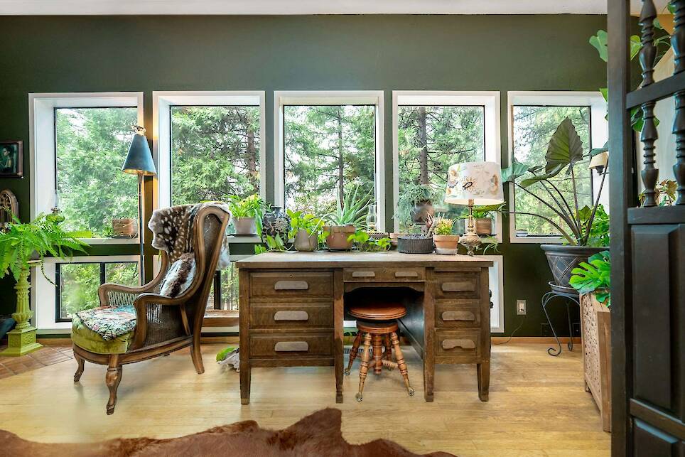 Looking for a Compound? Here’s a Geodesic Getaway in the Sierra Foothills for $724K