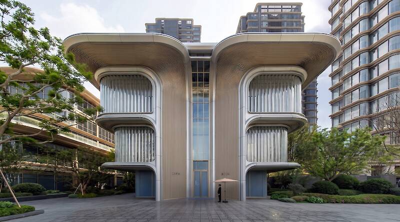 Foster + Partners lines Shanghai art gallery with tubular glass