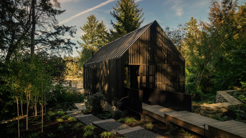 Little Giant draws on "spirit of a treehouse" for Forest Studio on Vancouver Island