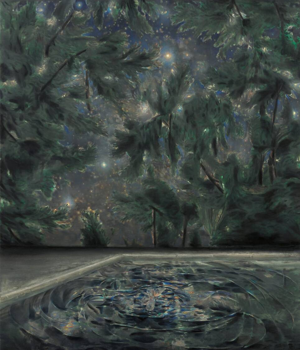 Matte Marble Dust Glimmers Across Marin Majic’s Enigmatic Scenes