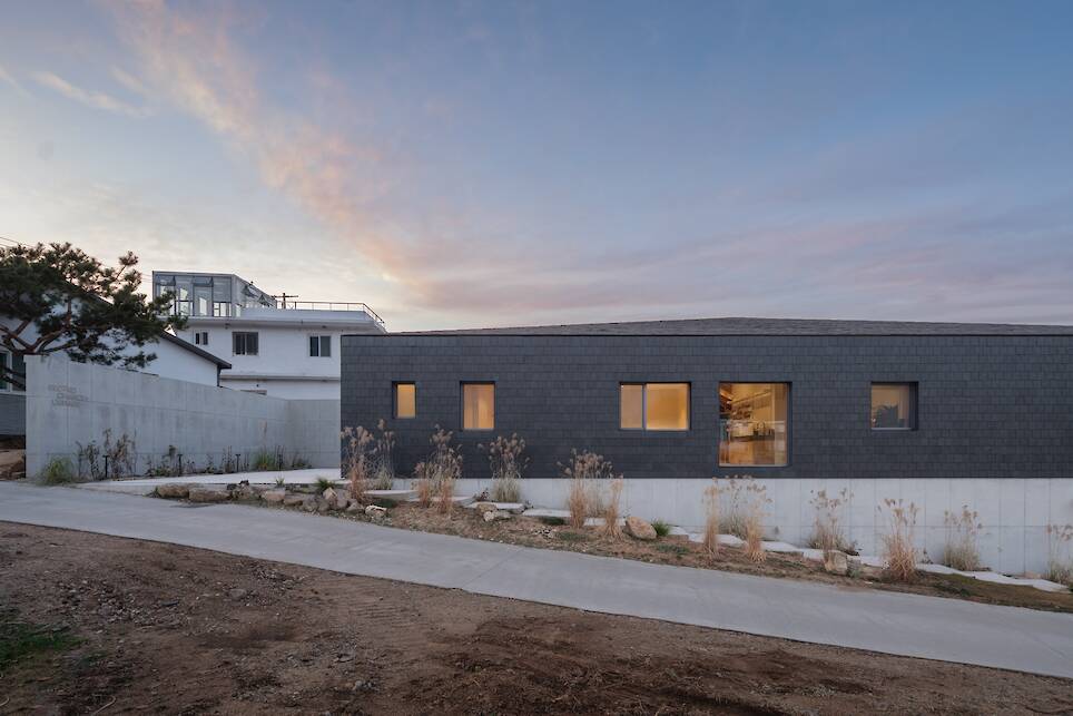 Second Chance Library / ODDs&ENDs architects