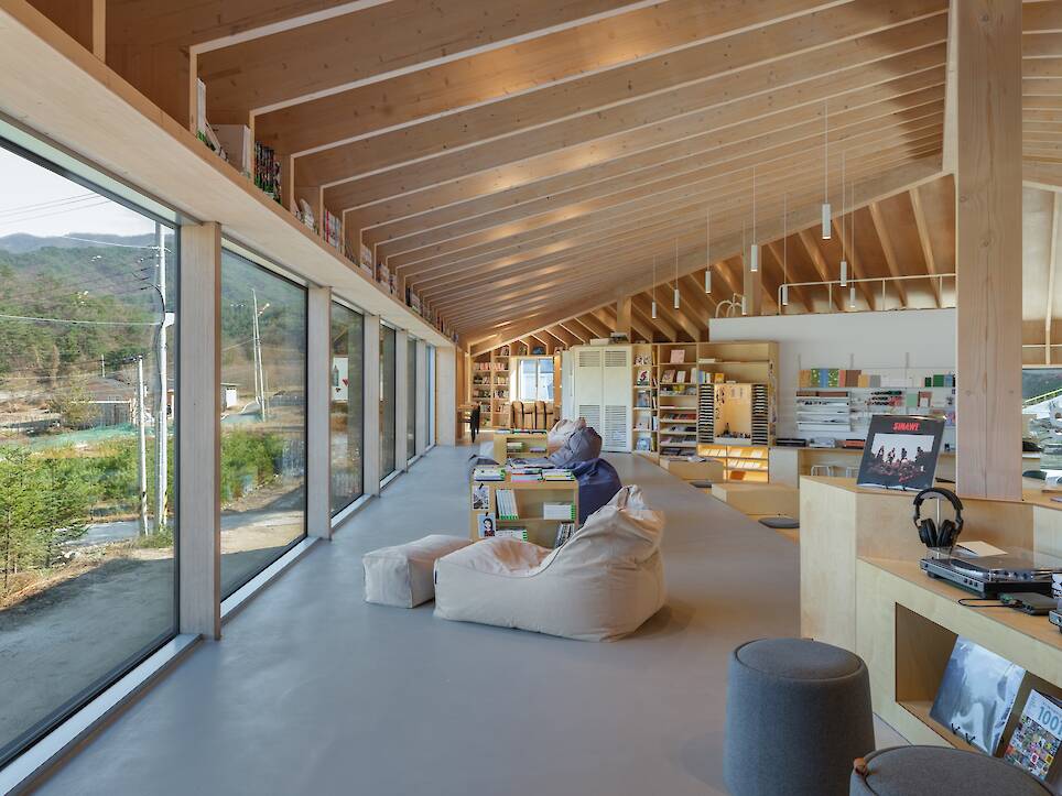 Second Chance Library / ODDs&ENDs architects