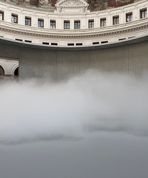 Living fog cloud by fujiko nakaya fills tadao ando’s rotunda at paris’s bourse de commerce