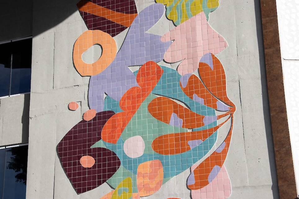 In Guadalajara, a Ceramic Tile Mural Mimics a Sun-Drenched Ecosystem