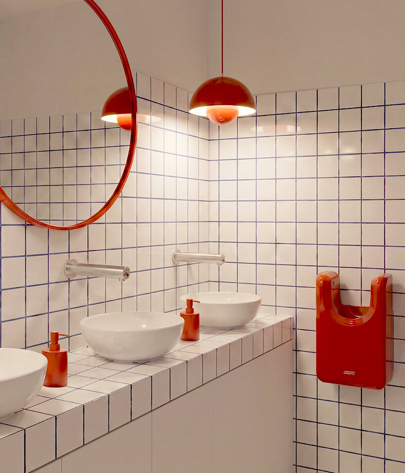 Mediclinics’ u-flow hand dryer merges ergonomics with unlimited color customization