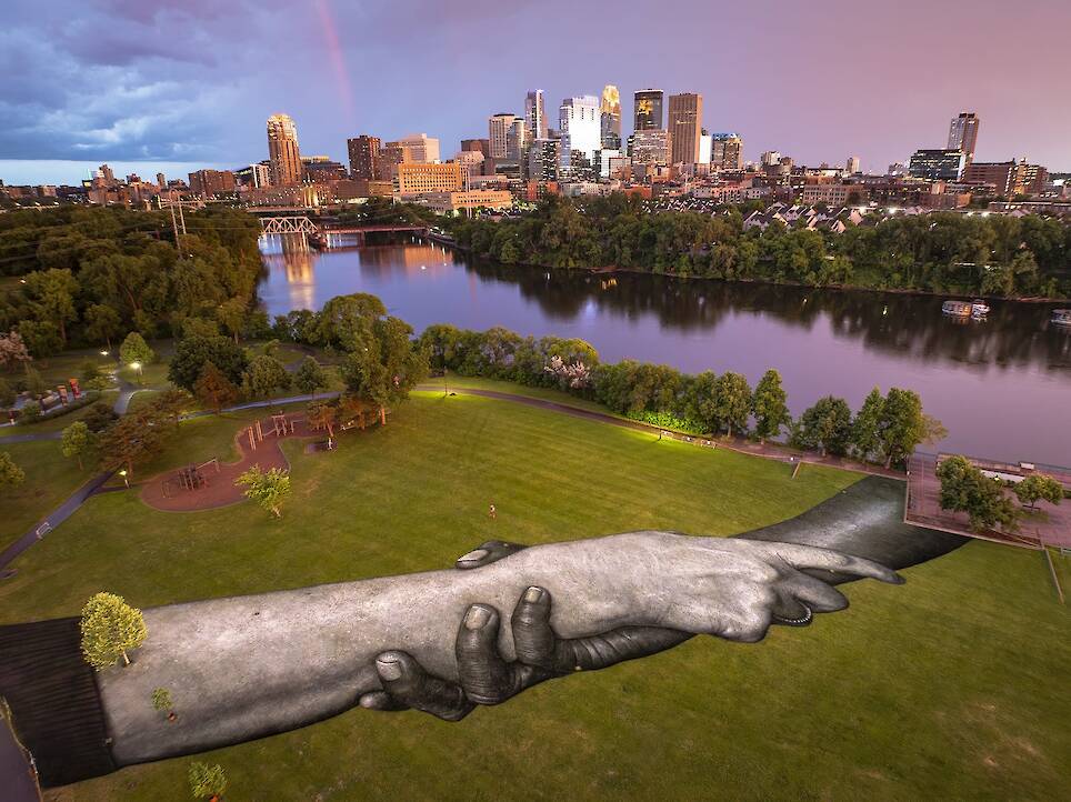 23,000-Square-Foot Clasping Arms Celebrate Community Resilience in Minneapolis