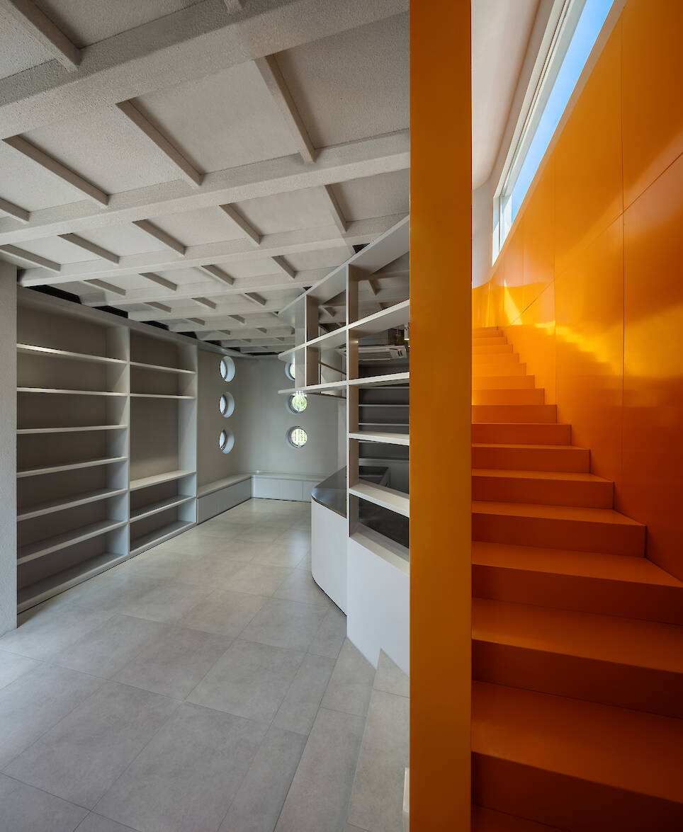 Renovation of 5 X 7 / Greater Dog Architects