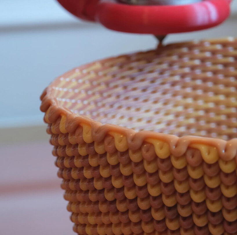 Hand-bent after 3D printing, oberdoerfer & krebs’ seating rethinks digital fabrication