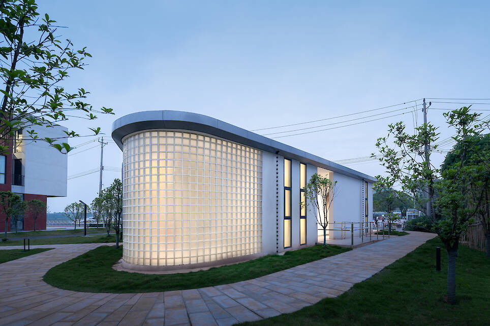 Buildings of Liangzi Lake Changling Ferry / UP Architecture