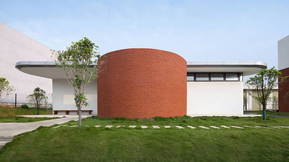 Buildings of Liangzi Lake Changling Ferry / UP Architecture