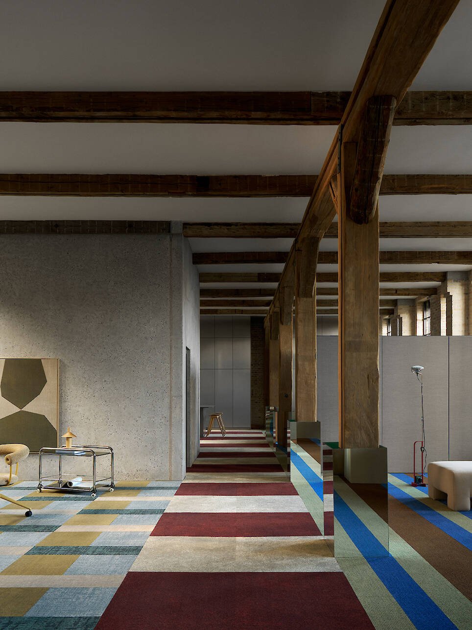 At 3daysofdesign, ege Carpets Mounted an Immersive Display Tying Shape to Sense