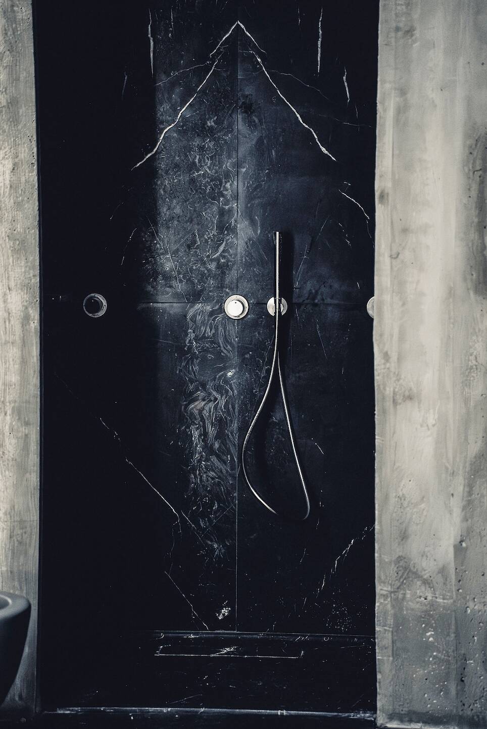 A Brutalist Home Becomes a Canvas for a Milanese Art Collector