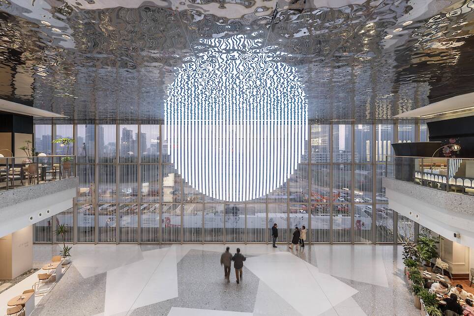CR Land: Wuxi MixC Mall / Ippolito Fleitz Group