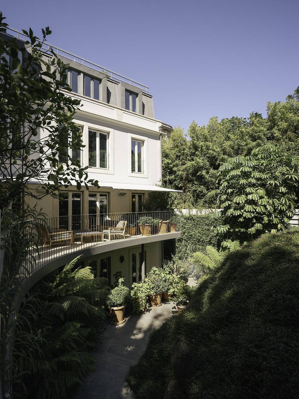 This Lisbon townhouse is a dream home for wellness fanatics