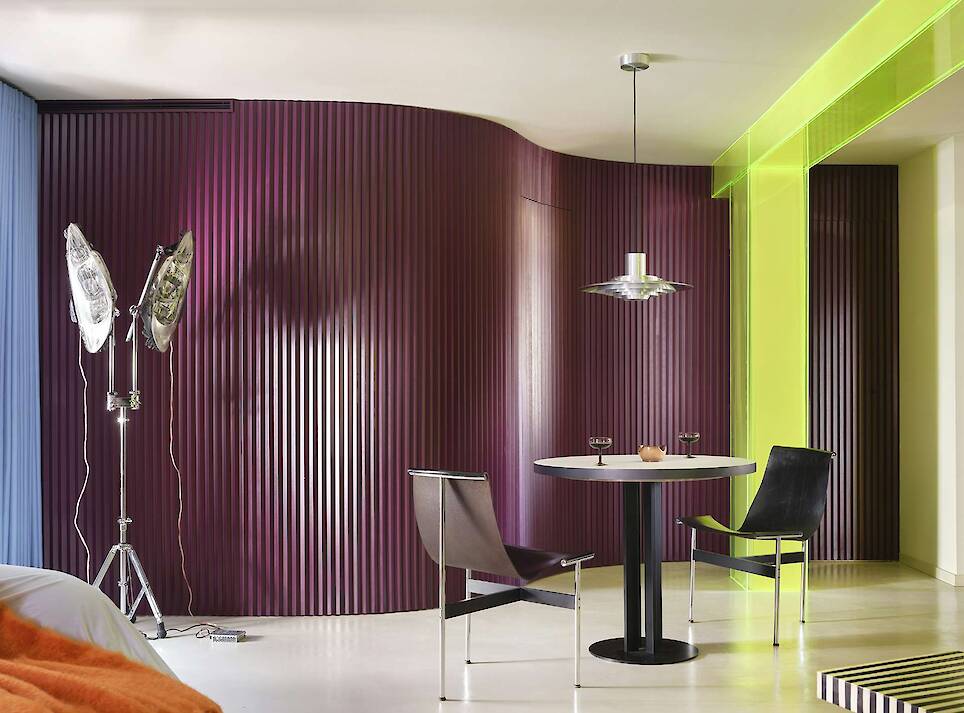 This Eye-Popping Madrid Apartment Overachieves on Its Only Goal - Photo 2 of 13 -