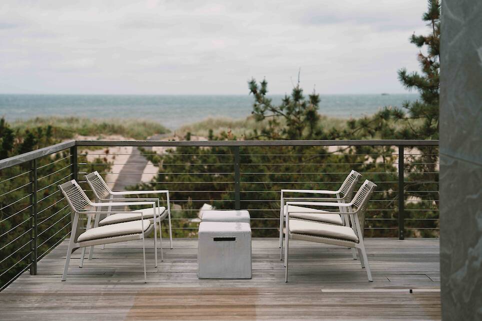<p>‘Nodi’ lounge chairs</p>