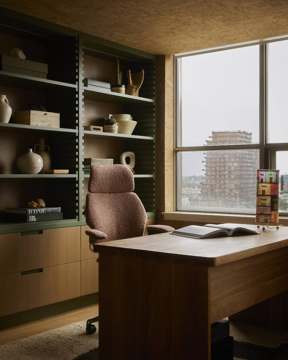 A Toronto Penthouse Finds New Life by Celebrating Its 1980s Roots
