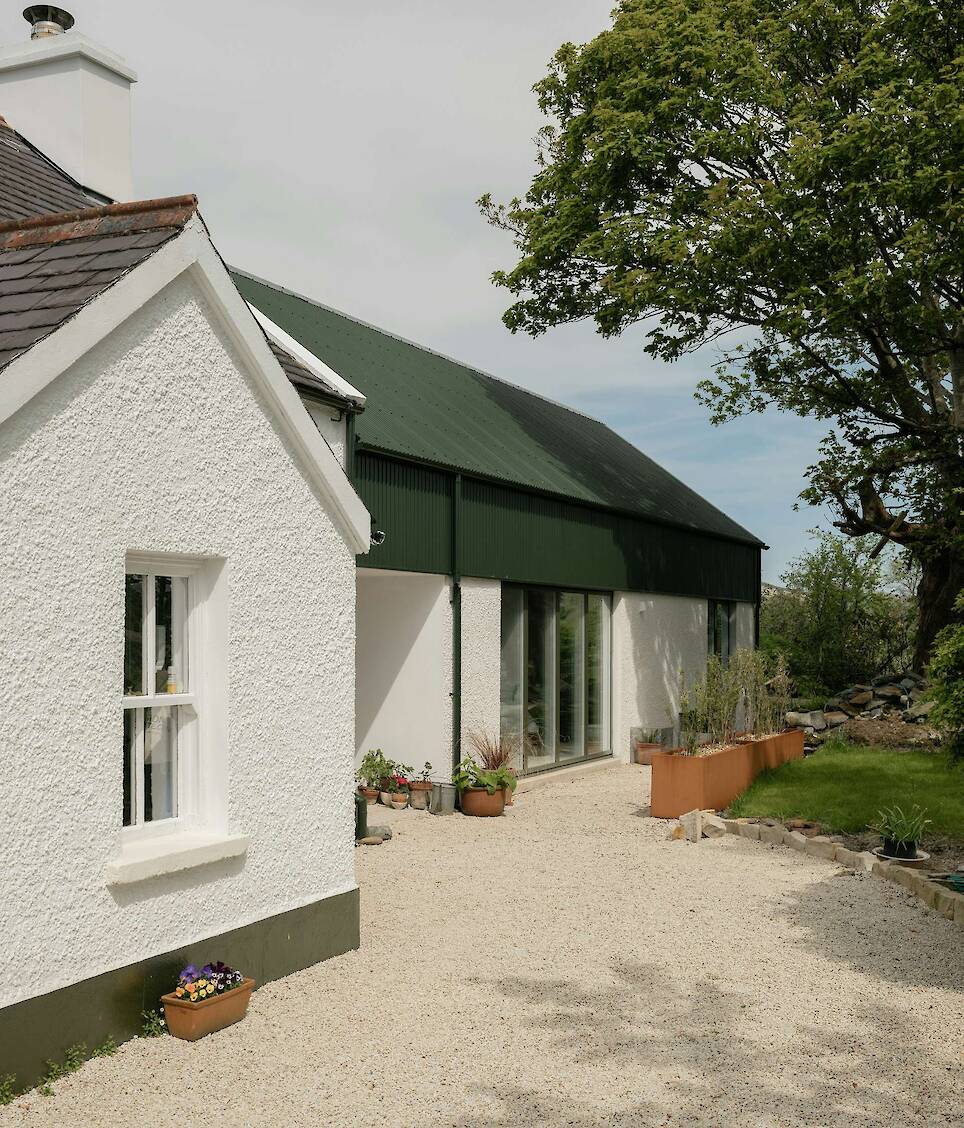 Artwork Has Long Had a Home at This Former Farmhouse In Ireland. Now It Has Its Own Wing - Photo 3 of 15 -