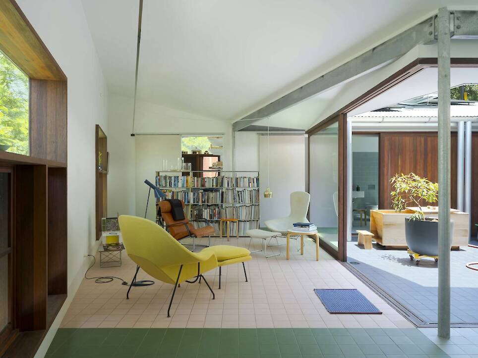 Who Needs an Ocean View? Not This Introverted Australian Home - Photo 14 of 20 -