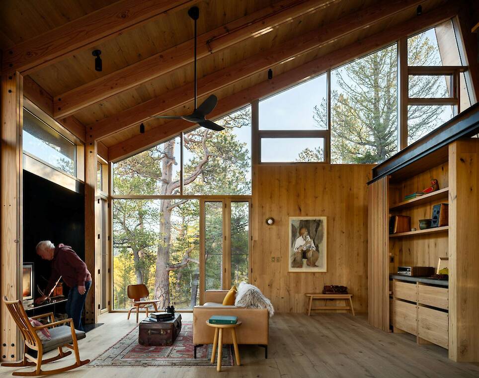 The Roof Also Forms a Wall at This Soaring Colorado Cabin - Photo 10 of 17 -