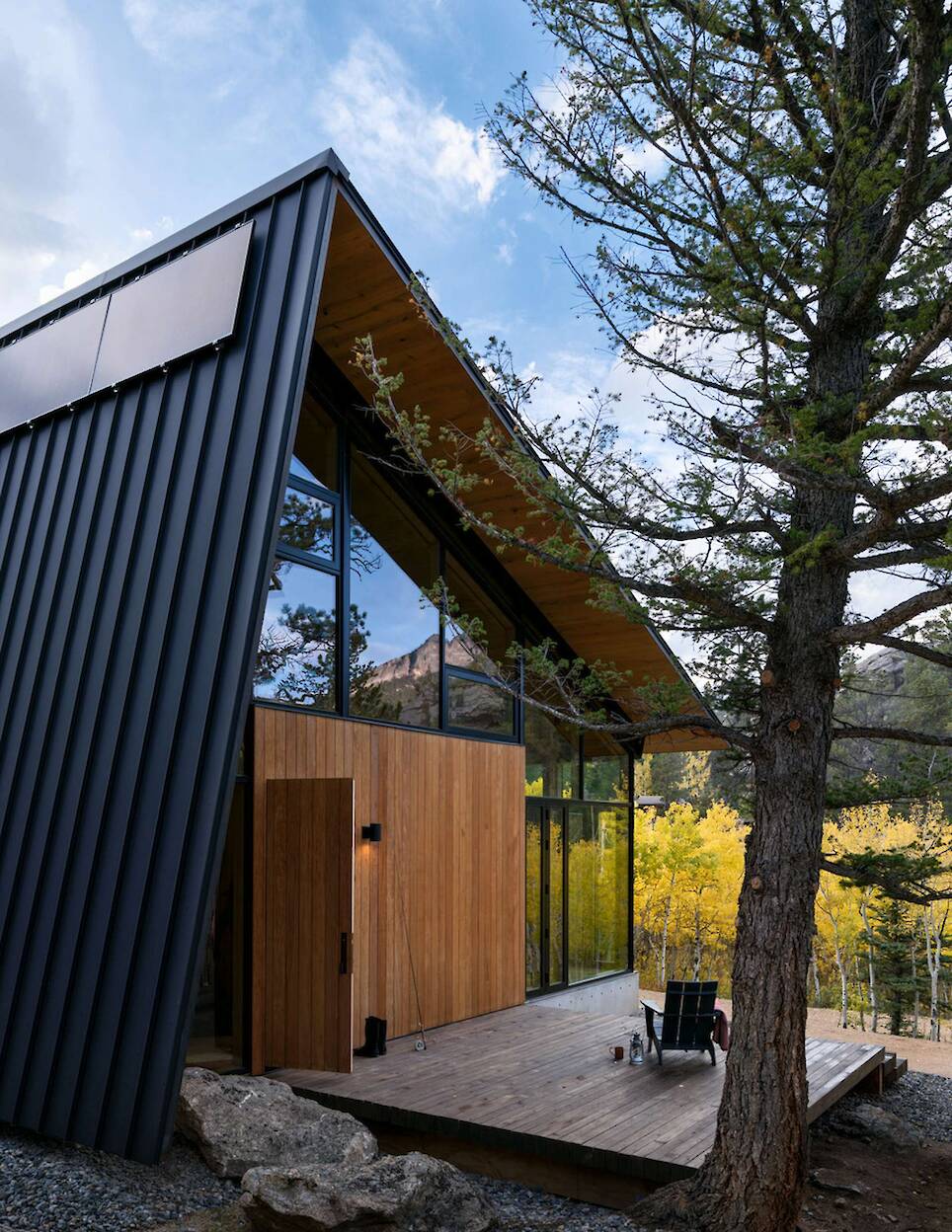 The Roof Also Forms a Wall at This Soaring Colorado Cabin - Photo 5 of 17 -