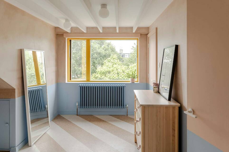The Cladding, Insulation, and Flooring of This London Loft Extension Are All Made of Cork - Photo 5 of 11 -