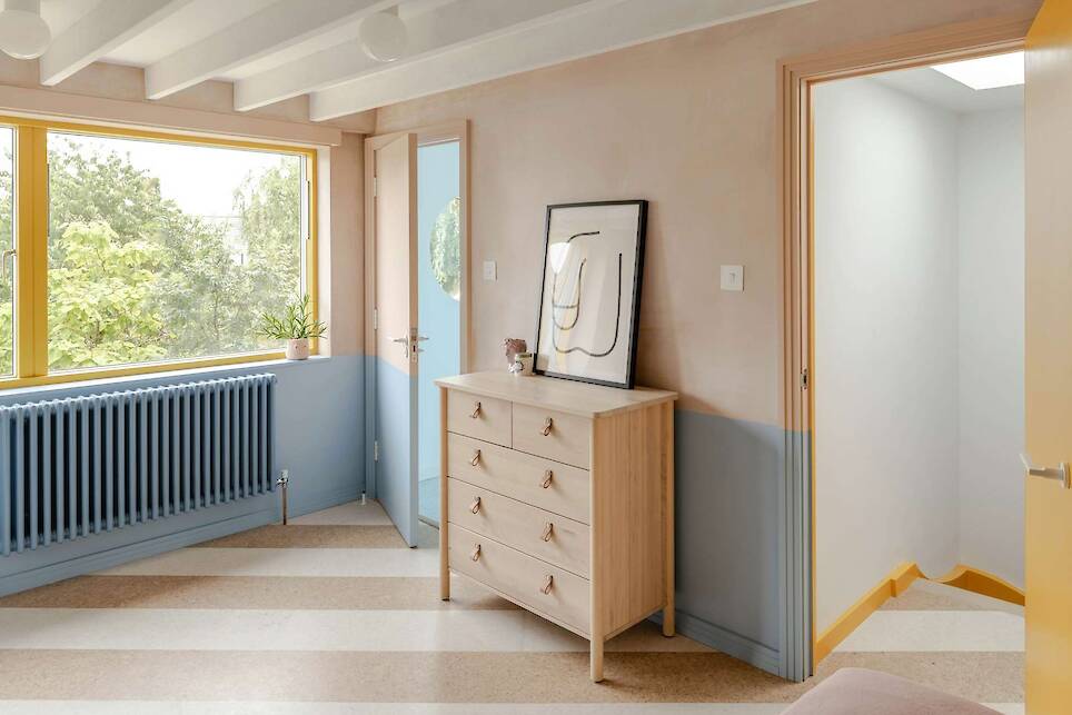 The Cladding, Insulation, and Flooring of This London Loft Extension Are All Made of Cork - Photo 8 of 11 -