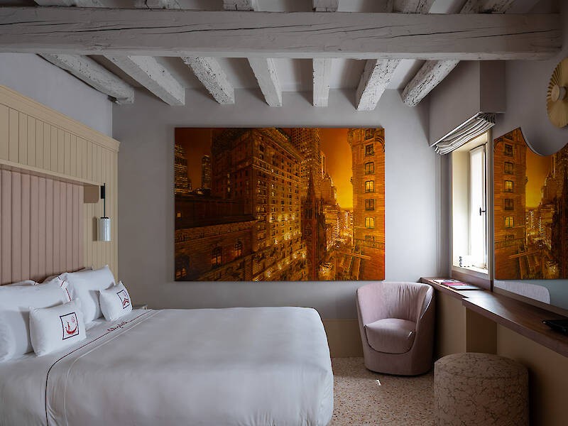 Inside a New Venice Hotel with a Lighter Take on Venetian Grandeur