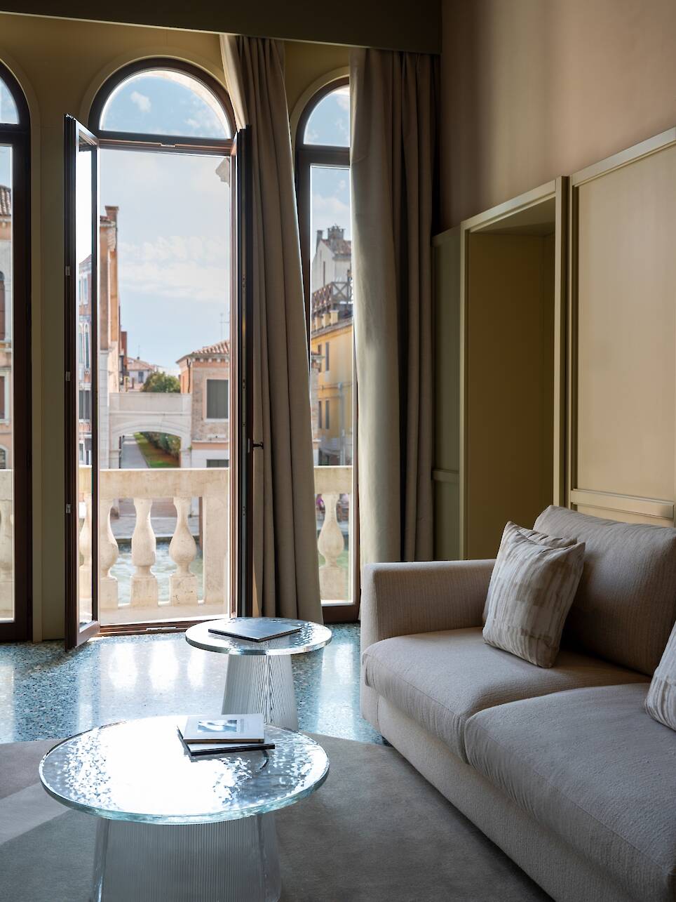 Inside a New Venice Hotel with a Lighter Take on Venetian Grandeur