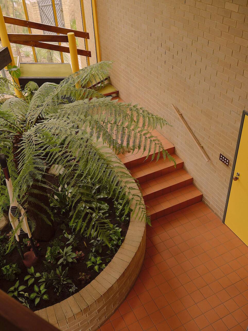 The Double-Height Atrium Is Still the Best Part of This Revived ’70s Australian Home - Photo 4 of 15 -