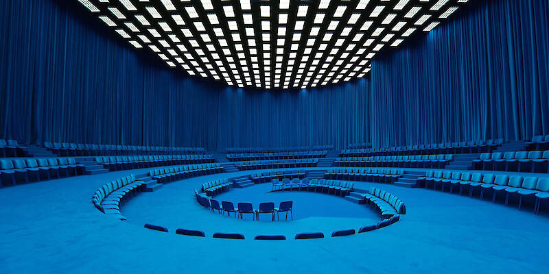 The Runway Tells You Where to Look: 10 Fashion Shows That Rewrote the Catwalk