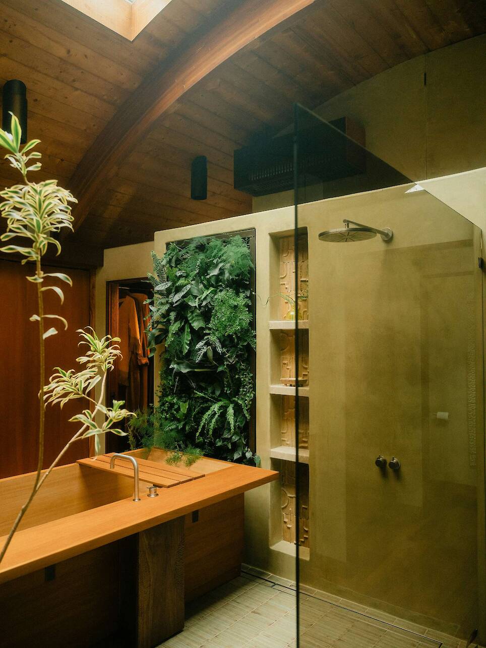 Offcuts From the Renovation of This ’70s SoCal Home Were Repurposed Into Furnishings - Photo 11 of 18 -