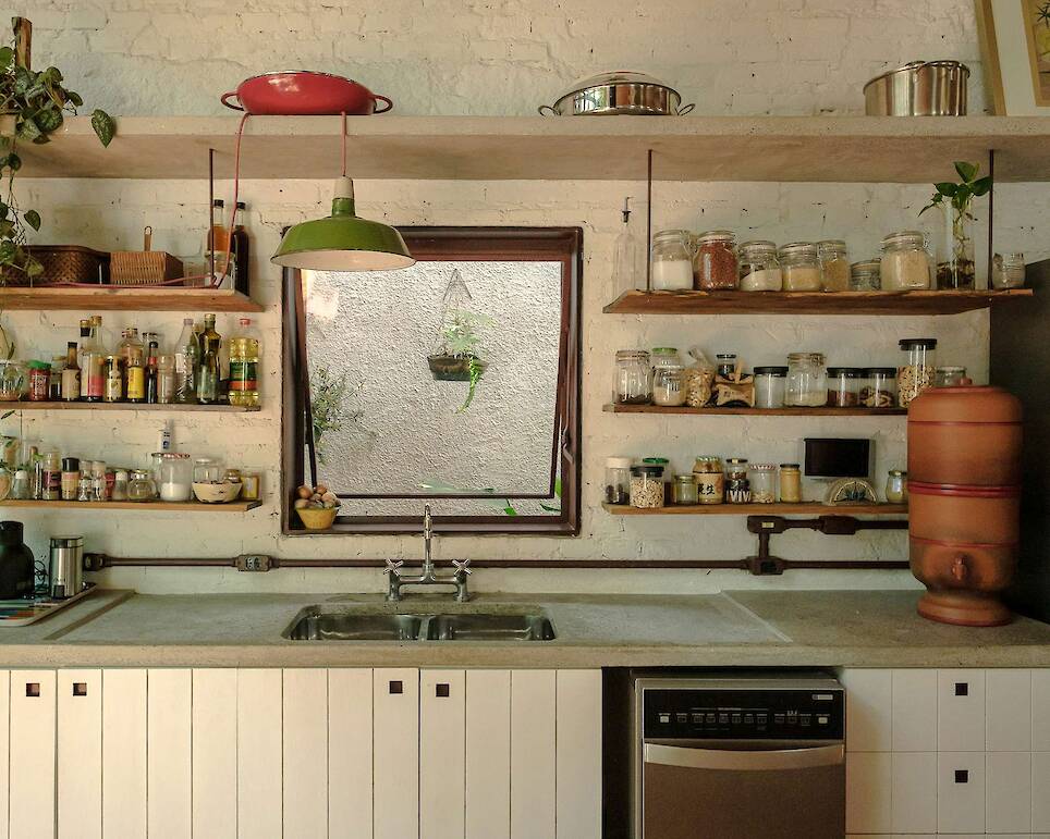 Two Straight-Forward Changes Make This Family Home in Brazil Exceptionally Airy - Photo 9 of 17 -