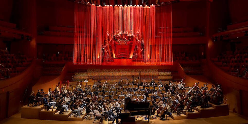 color-shifting light sculpture suspends above orchestra at walt disney concert hall