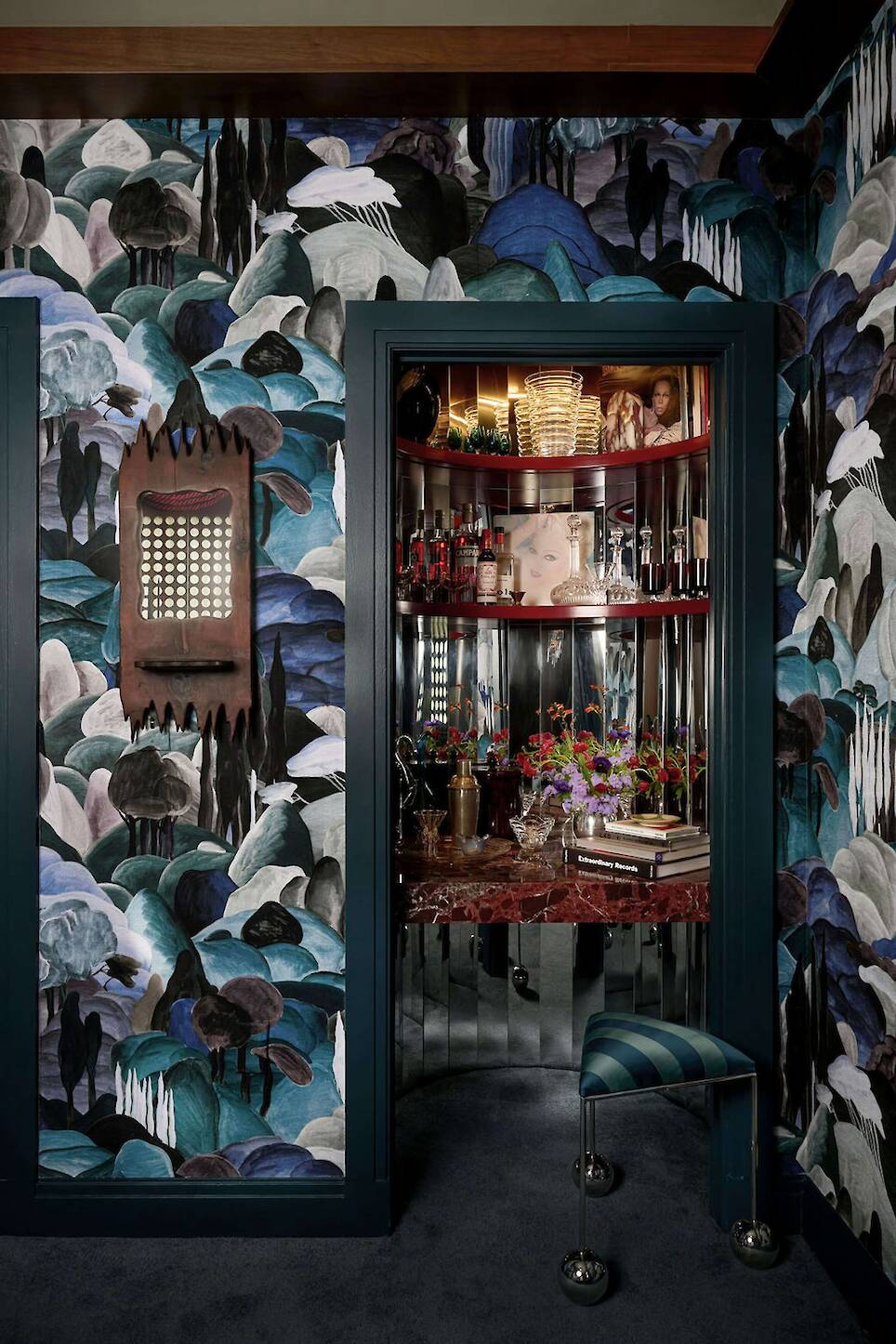 A Trip to the 2026 Brooklyn Heights Designer Showhouse, Where Maximalist Traditional Reigned Supreme - Photo 7 of 8 -