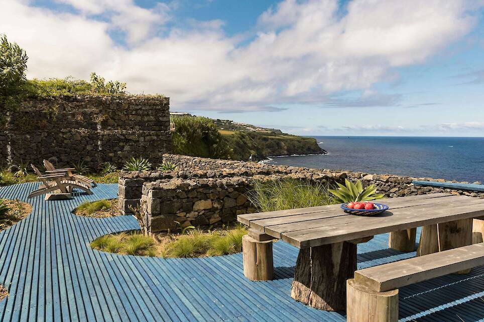 Recycled Marine Plastic Covers This Former Whaler’s Tavern Turned Home in the Azores - Photo 9 of 17 -