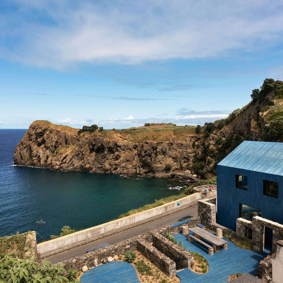 Recycled Marine Plastic Covers This Former Whaler’s Tavern Turned Home in the Azores - Photo 5 of 17 -