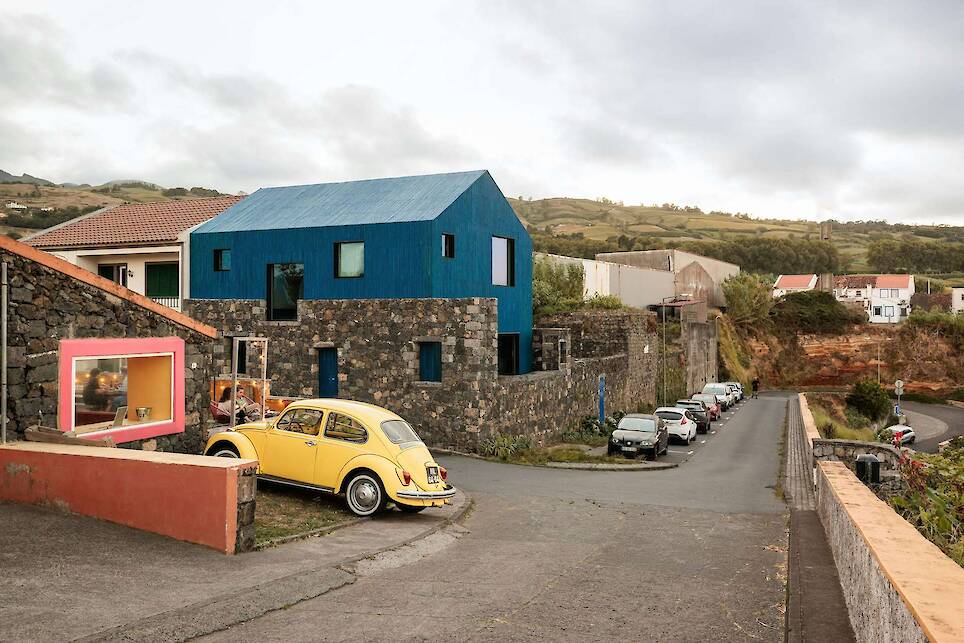 Recycled Marine Plastic Covers This Former Whaler’s Tavern Turned Home in the Azores - Photo 6 of 17 -